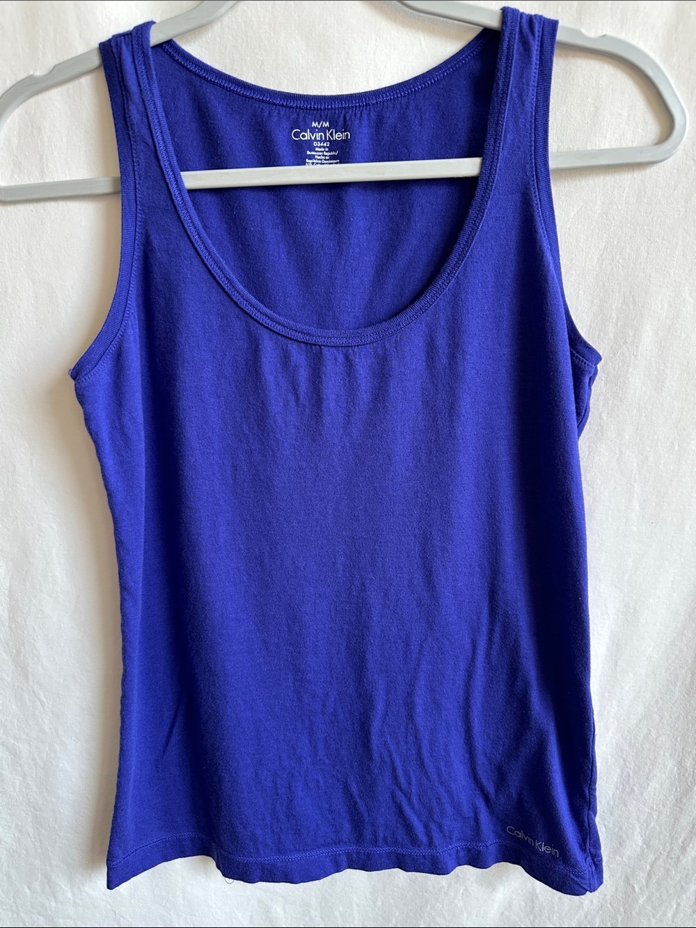 Calvin Klein vibrant purple/royal blue scoop neck tank top, size M